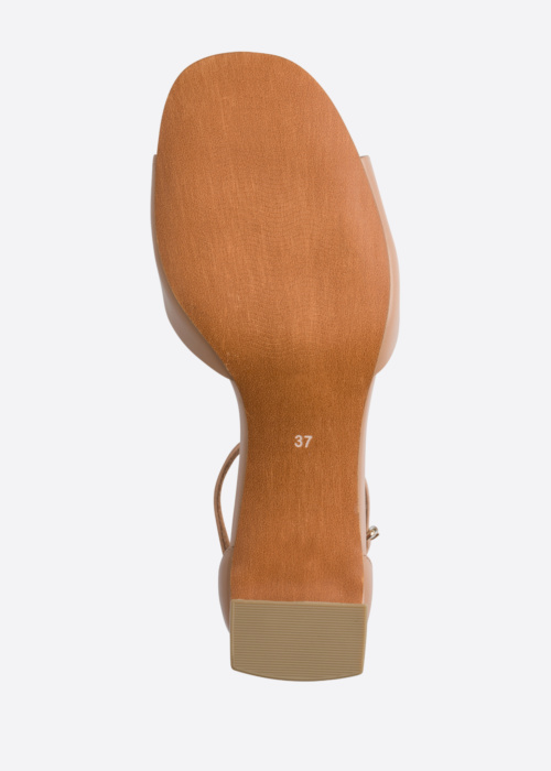 Marco Tozzi bateliai