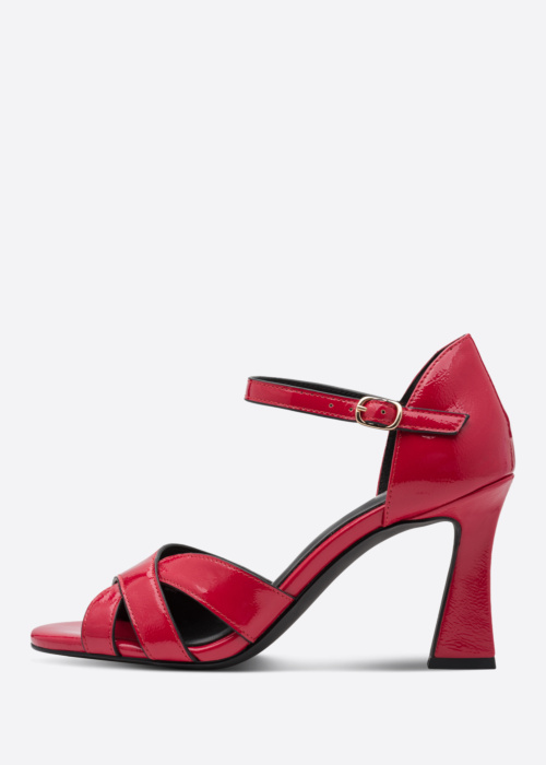 Marco Tozzi bateliai