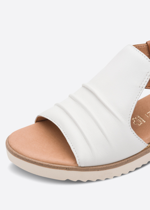 Marco Tozzi bateliai