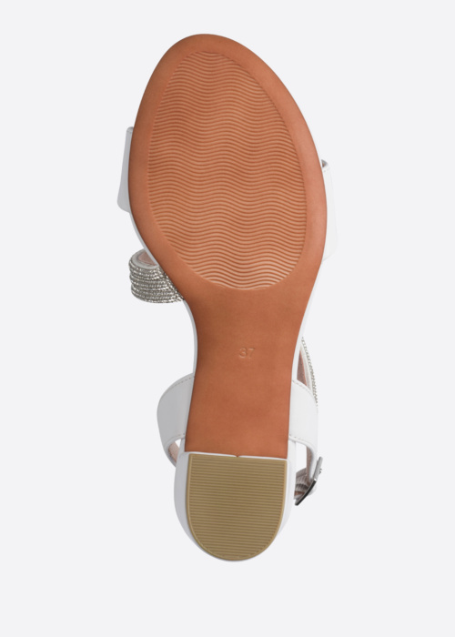 Marco Tozzi bateliai