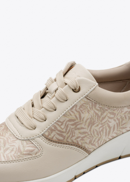 Jana laisvalaikio bateliai