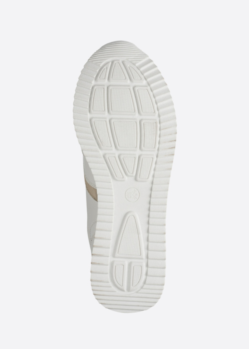 Jana laisvalaikio bateliai