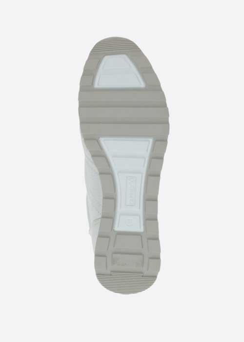 Caprice laisvalaikio bateliai