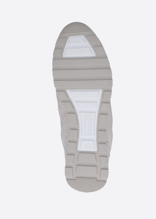 Caprice laisvalaikio bateliai