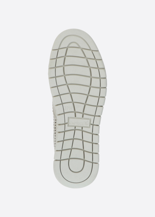 Caprice laisvalaikio bateliai