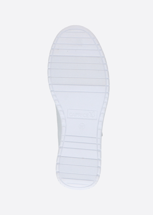 Caprice laisvalaikio bateliai