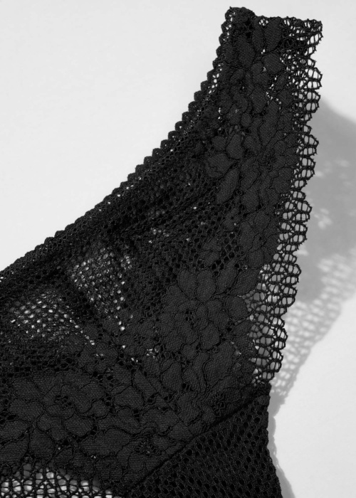 Passionata stringai Nina