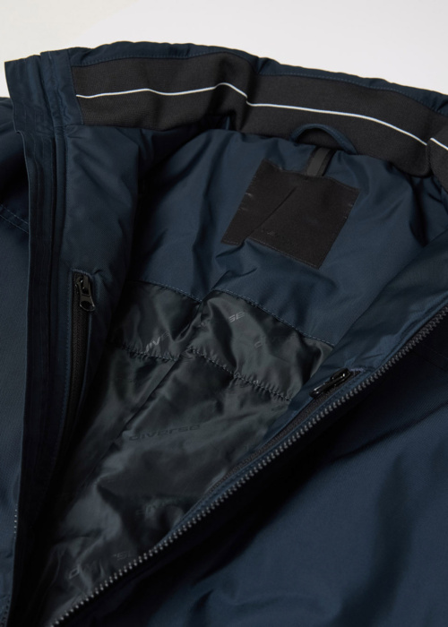 Diverse pavasario-rudens striukė Trueter