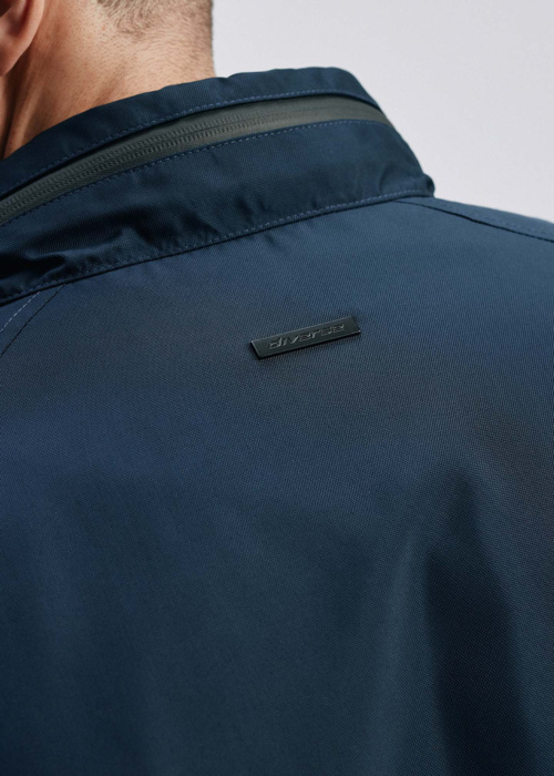 Diverse pavasario-rudens striukė Trueter