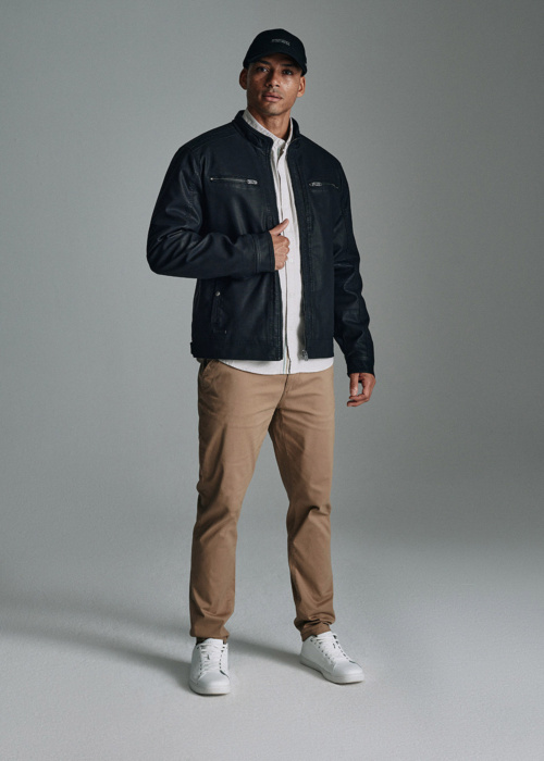 Diverse pavasario-rudens striukė Bering