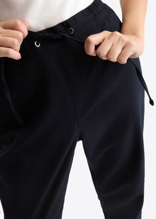 Diverse kelnės Loure