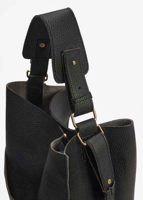 Diverse rankinė Bakety