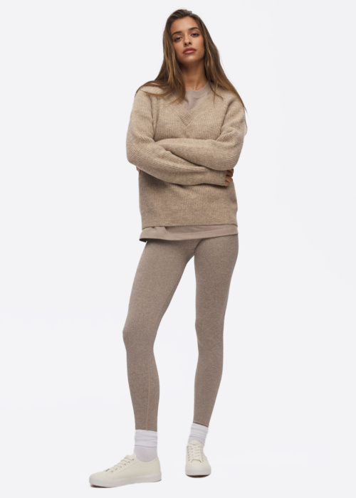 Diverse megztinis Nivritia