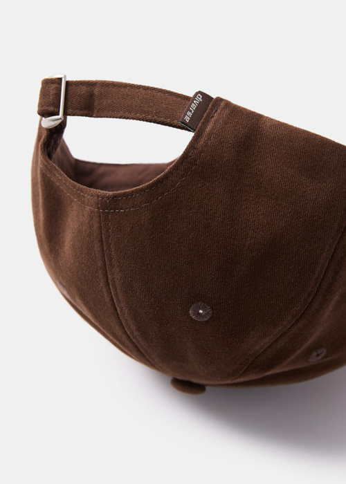 Diverse kepurė Colari