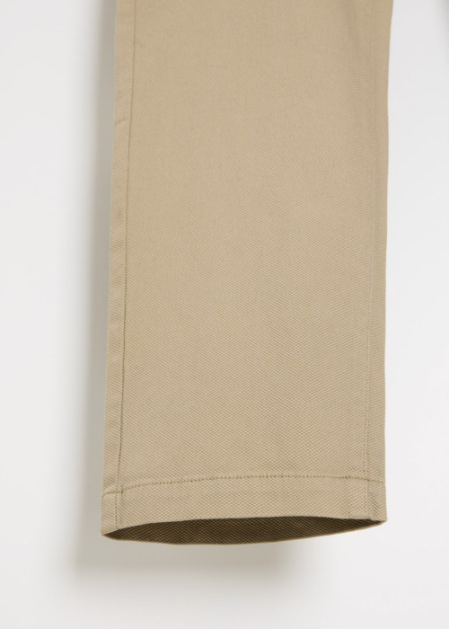 Diverse kelnės Neiden