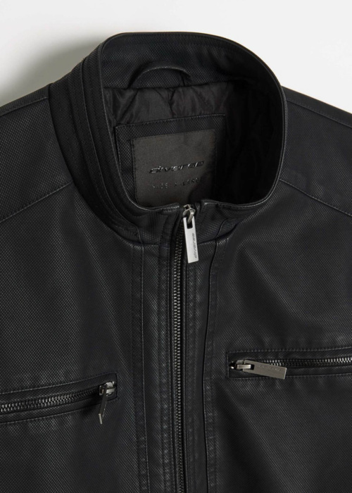 Diverse striukė Bering 261