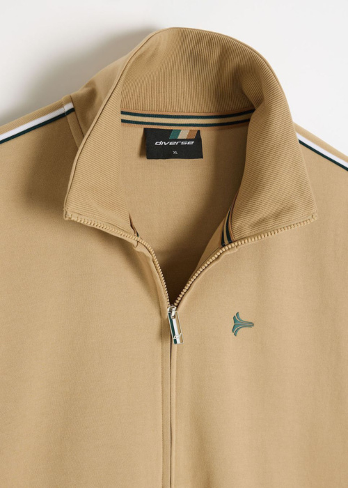 Diverse džemperis Windstrike