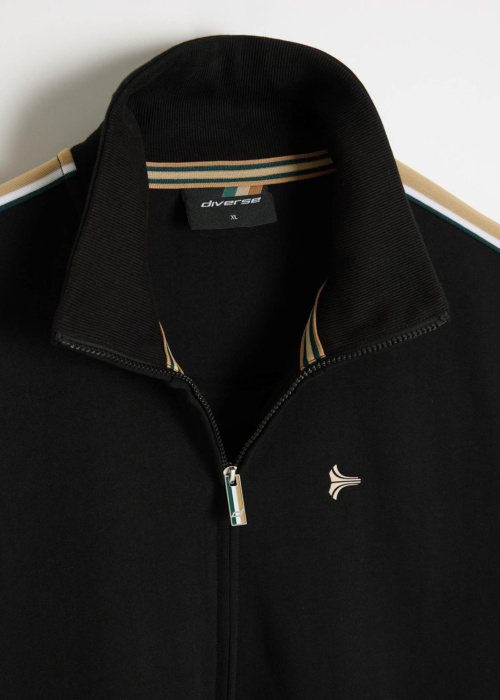 Diverse džemperis Windstrike