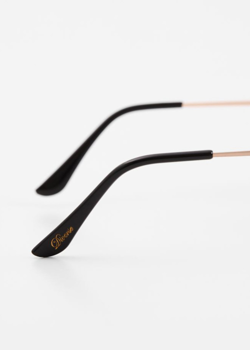 Diverse akiniai nuo saulės Caral 262