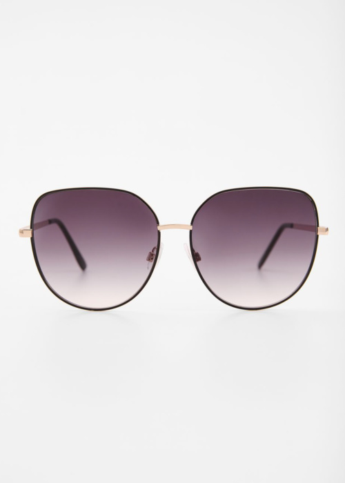 Diverse akiniai nuo saulės Stalo