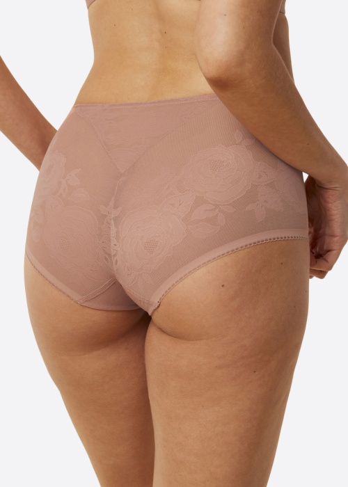 Triumph kelnaitės Wild Rose Sensation Maxi