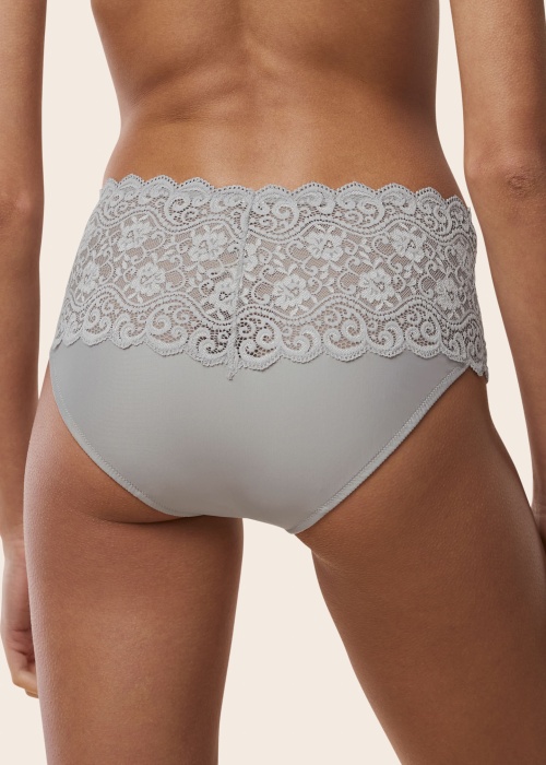 Triumph kelnaitės Amourette Maxi