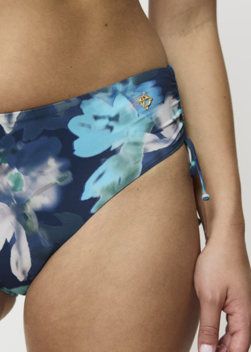 Triumph maudymosi kelnaitės