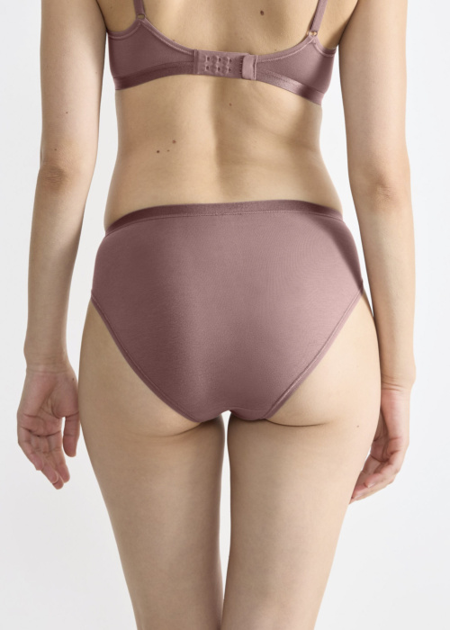 Sloggi kelnaitės dėžutėje