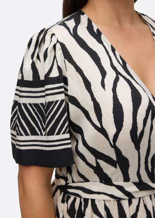 Vero Moda Curve suknelė Kamille