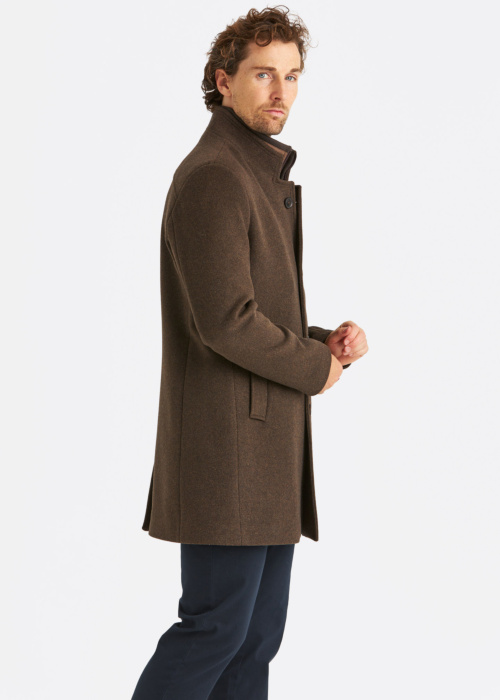 Erla of Sweden mantija