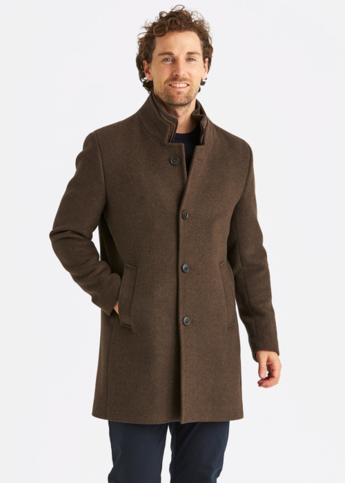 Erla of Sweden mantija