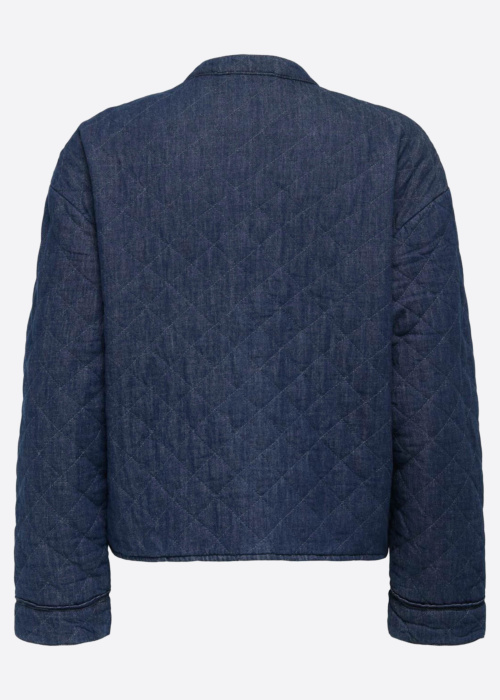 Only Carmakoma striukė Hallie