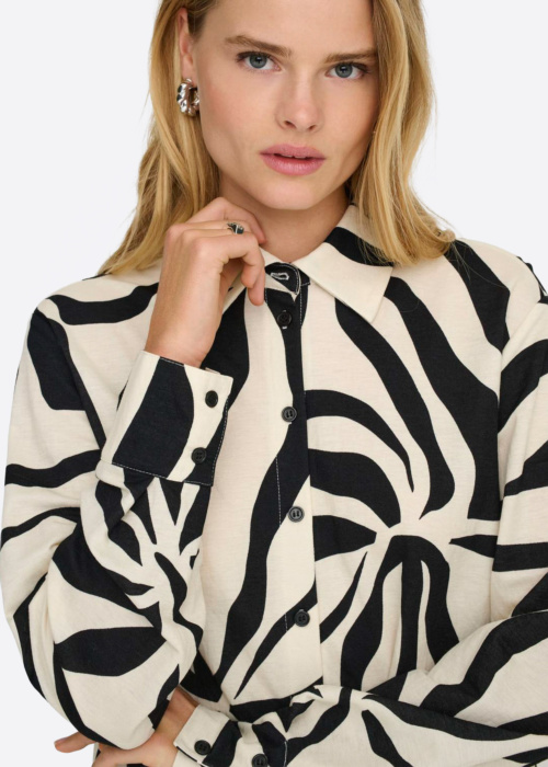 Only palaidinė Sakura