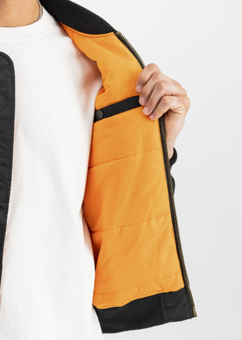 Alpha Industries pavasario-rudens striukė