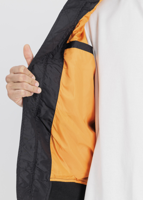 Alpha Industries pavasario-rudens striukė