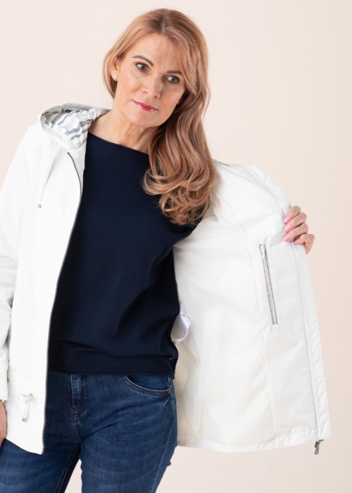 Gil Bret pavasario-rudens striukė