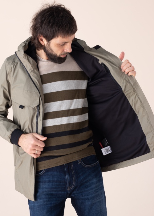 Didriksons pavasario-rudens striukė Misto