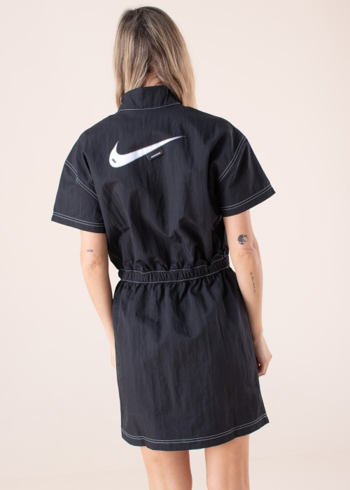 Nike suknelė