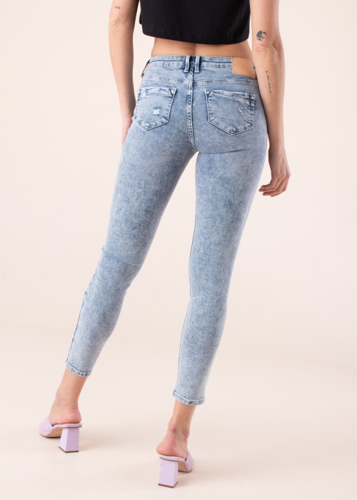 Only džinsai Carmen