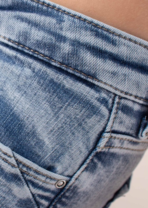 Only džinsai Carmen