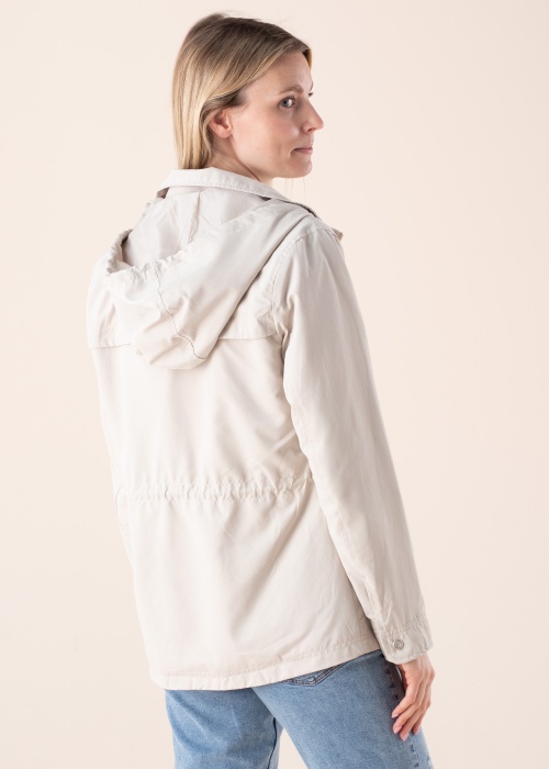 Only pavasario-rudens striukė Newstarline