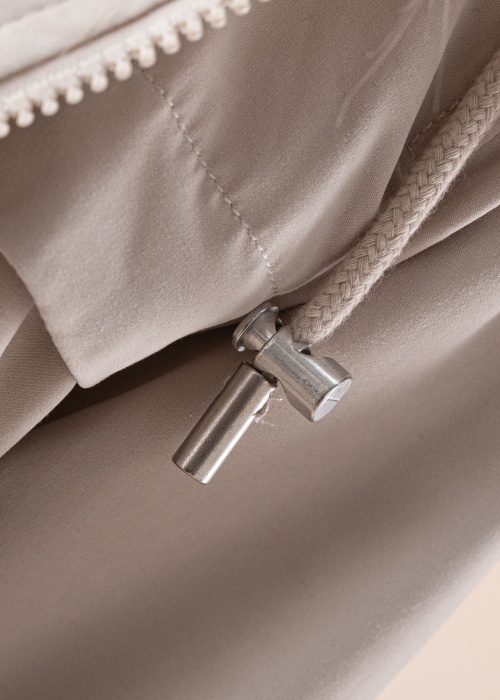 Only pavasario-rudens striukė Newstarline