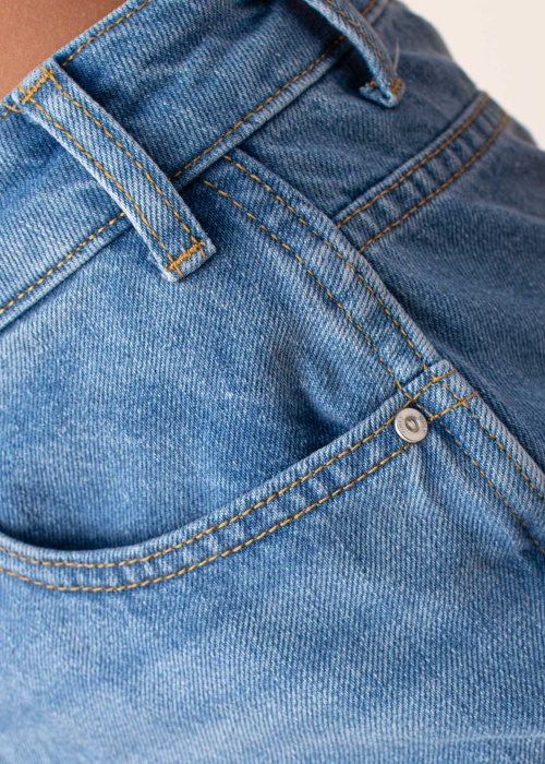 Only džinsinis sijonas Lyanna