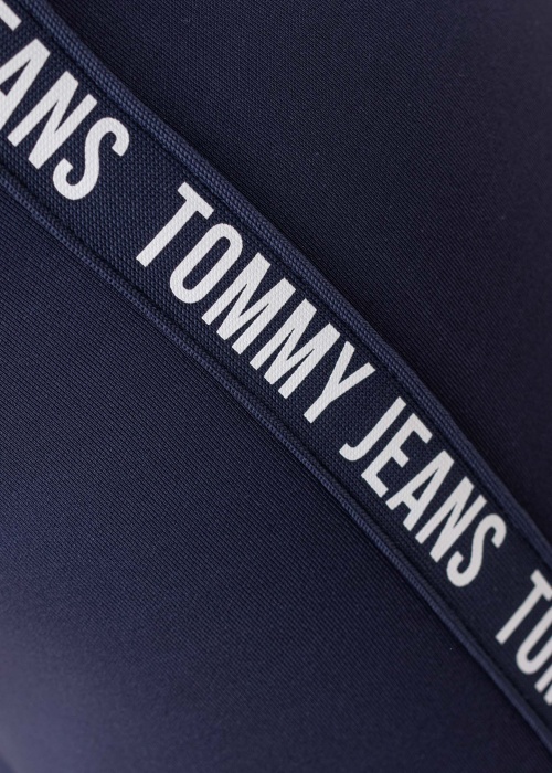 Tommy Jeans tamprės