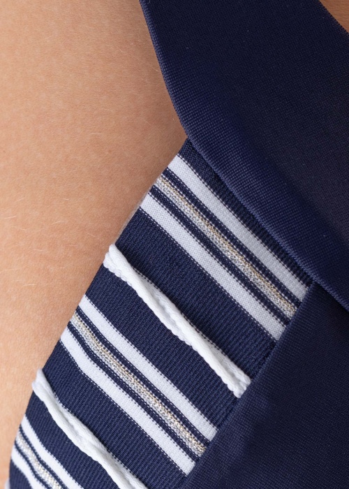 Lauma maudymosi liemenėlė