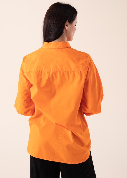 Only palaidinė Lora