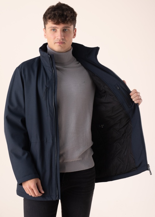 Pierre Cardin striukė