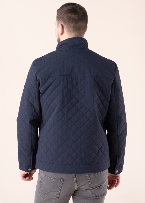 Esprit pavasario-rudens striukė