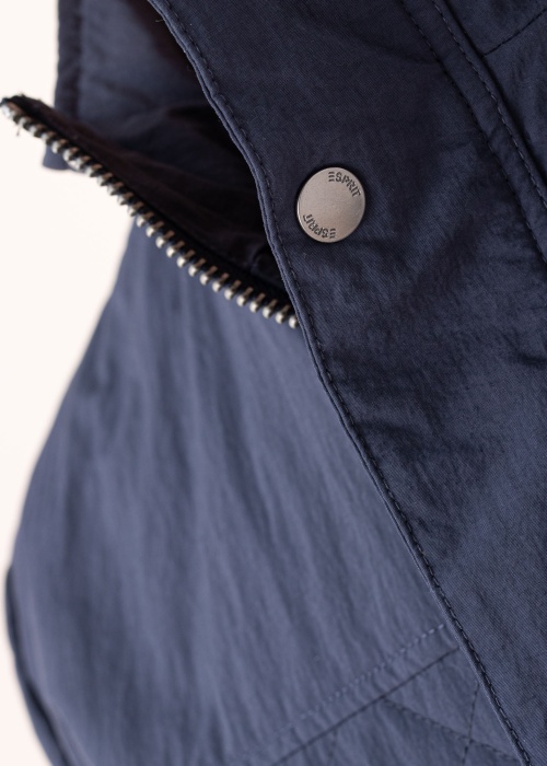 Esprit pavasario-rudens striukė