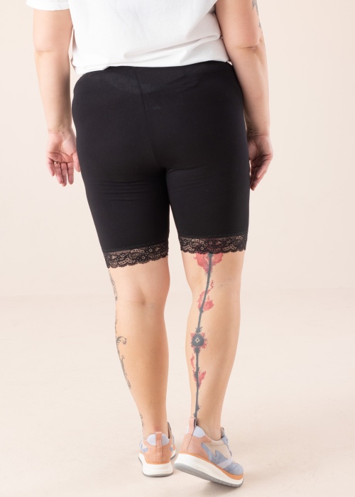 Vero Moda Curve tamprės Lennon